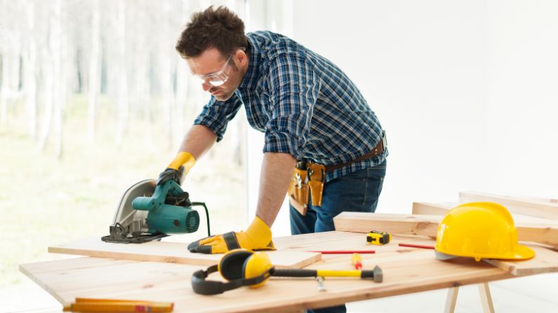 decorative carpentry service by yms