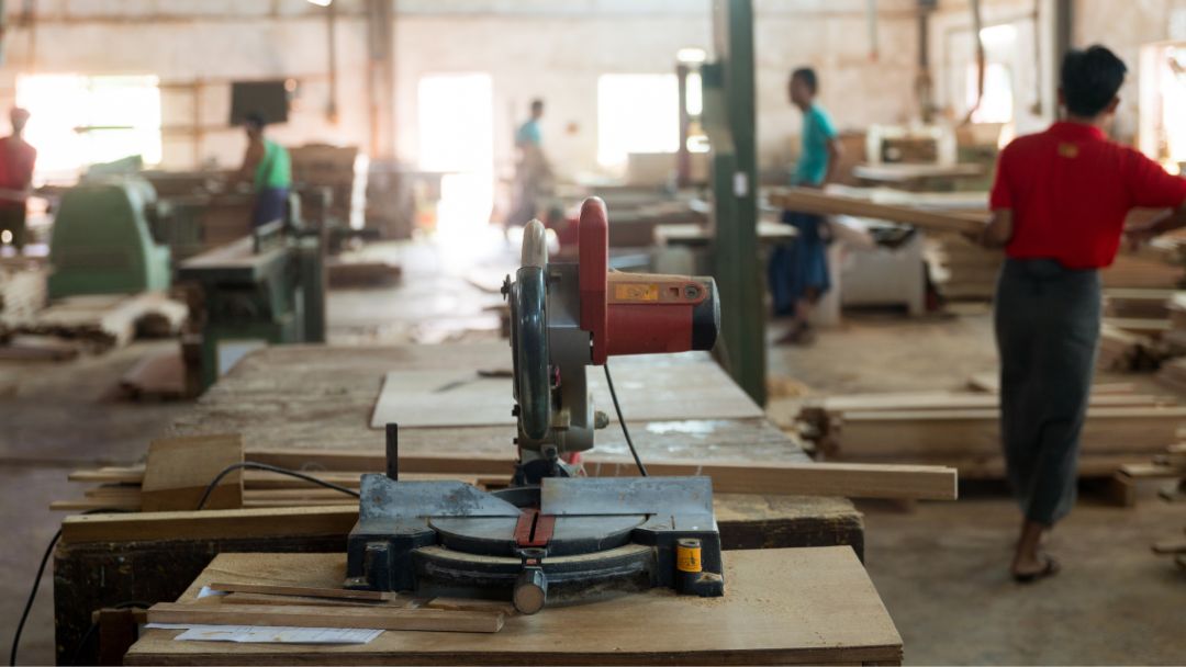 ceramic tile suppliers in dubai